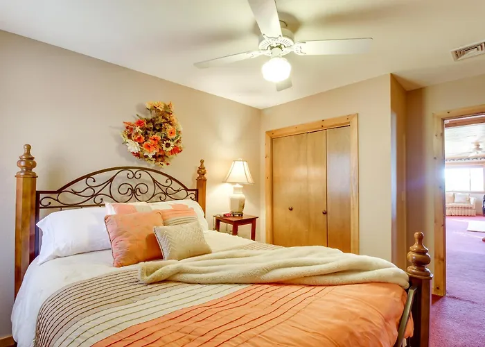 Near Sitgreaves Nat'l Park: High Country Holiday home *